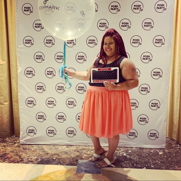 Meet your Posher, Kiaya - Picture 4 of 4